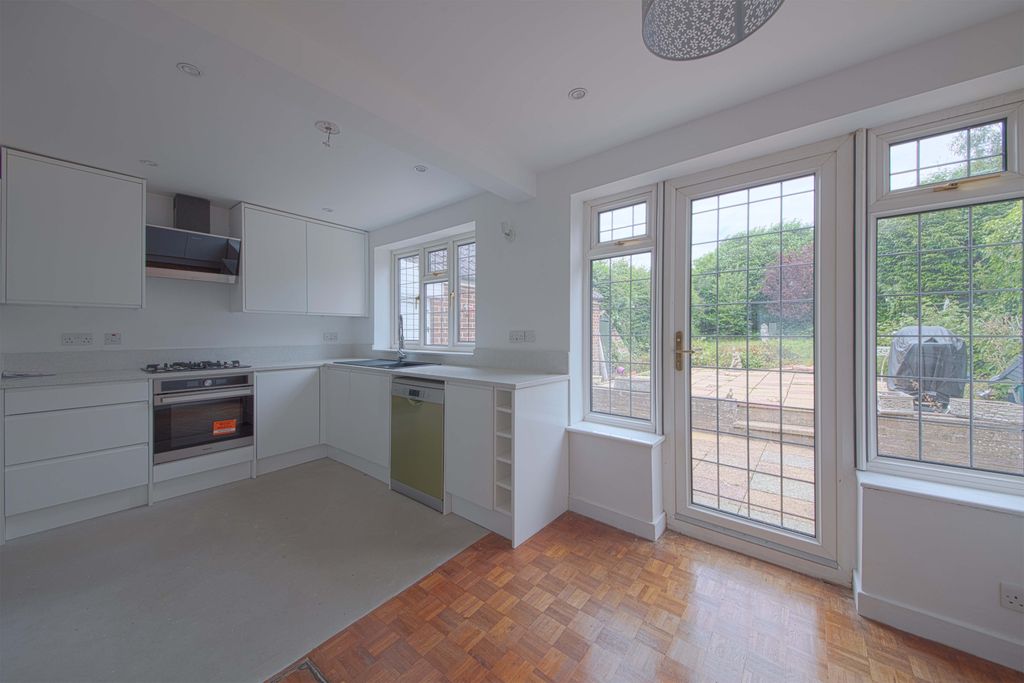 Additional image 2 of 3 bed detached house for saleHavelock Road, Maidenhead SL6