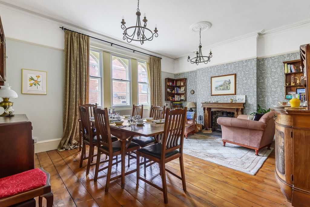 Additional image 3 of 6 bed semi-detached house for saleSt. Nicholas Street, Bodmin PL31