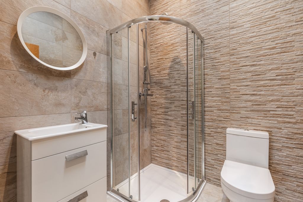 Additional image 35 of 4 bed detached house for saleKilmarnock Road, Glasgow G43