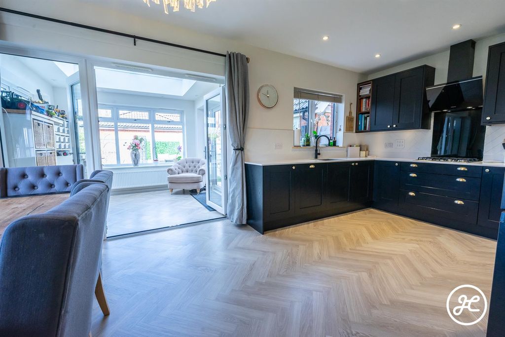 Additional image 7 of 3 bed detached house for saleBath Brick Close, Chilton Trinity, Bridgwater TA5