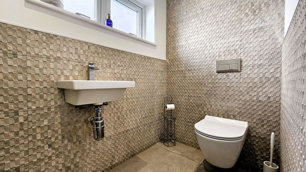 Additional image 18 of 4 bed detached house for saleWaldron Road, Broadstairs CT10