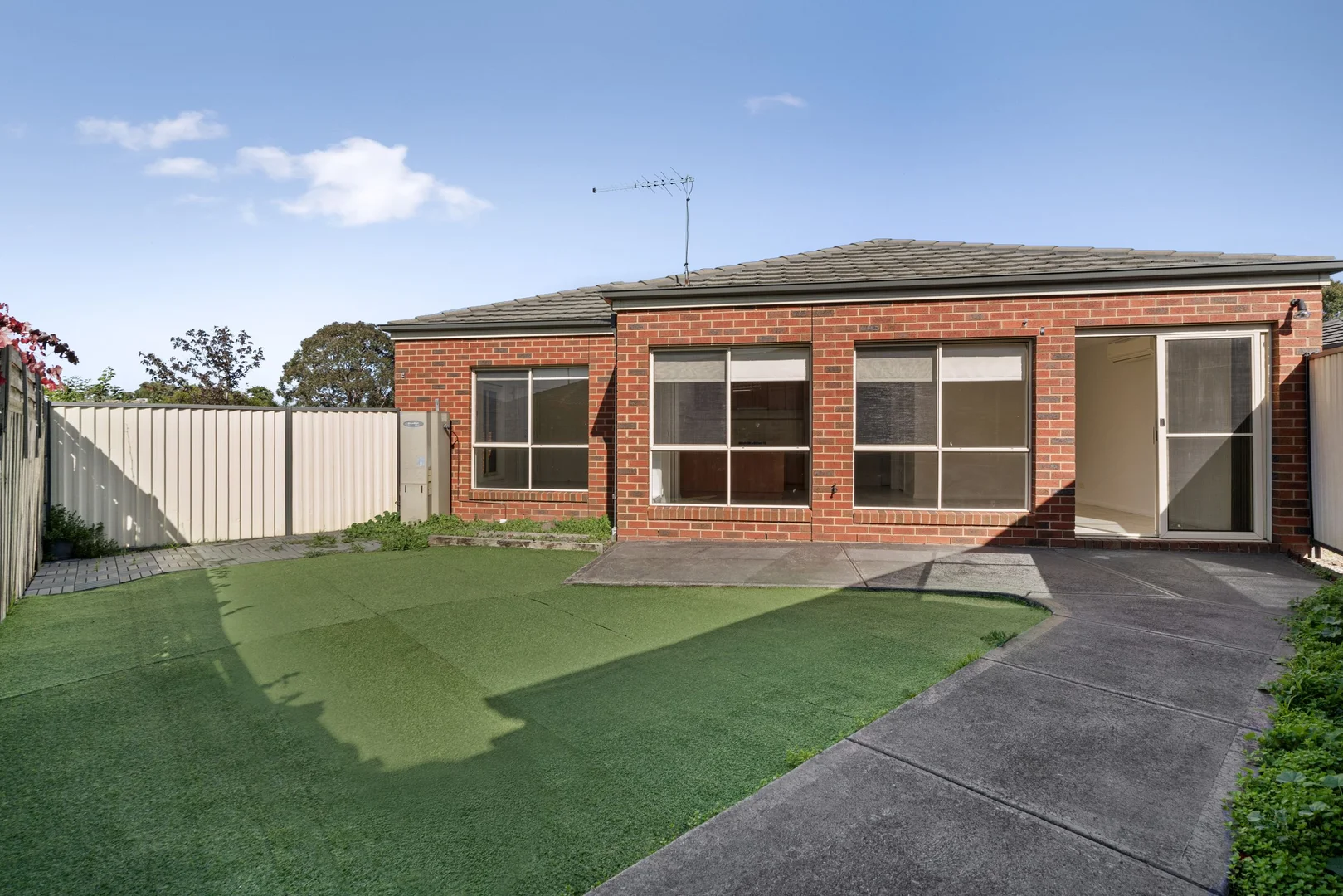 Additional image 9 of 1/44 Dundee Way, Sydenham VIC 3037