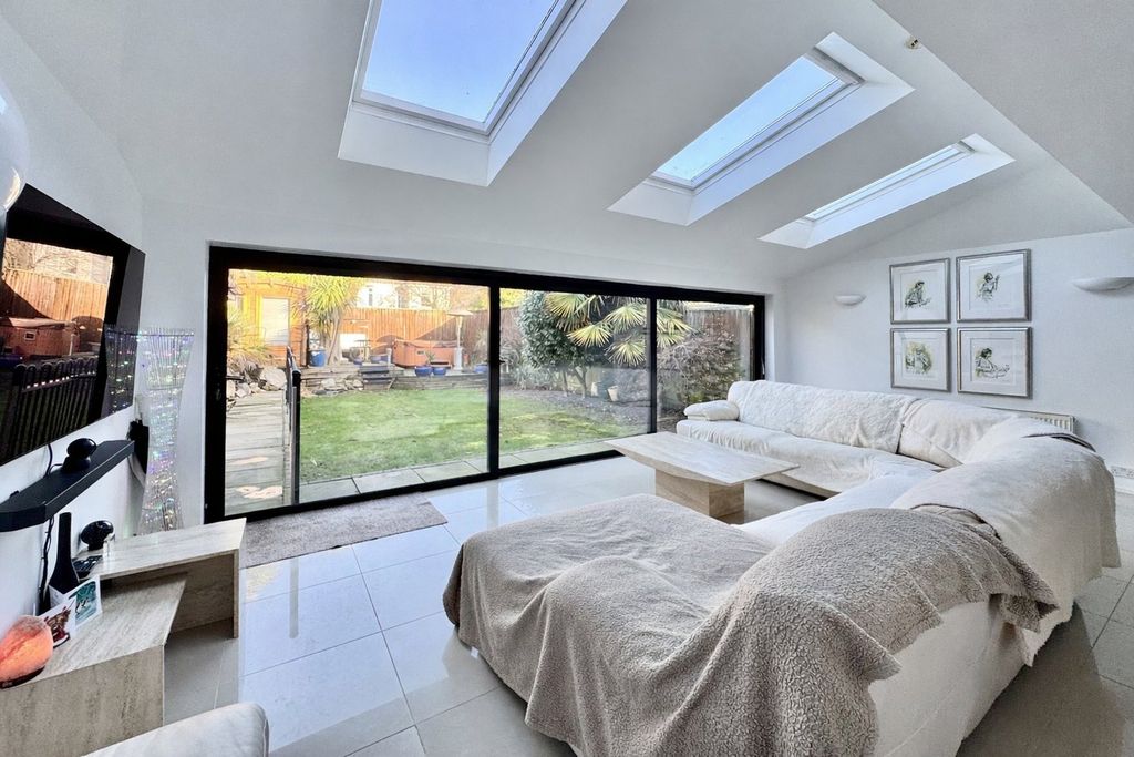 Additional image 8 of 4 bed detached house for saleMortimer Road, Queens Park, Bournemouth BH8