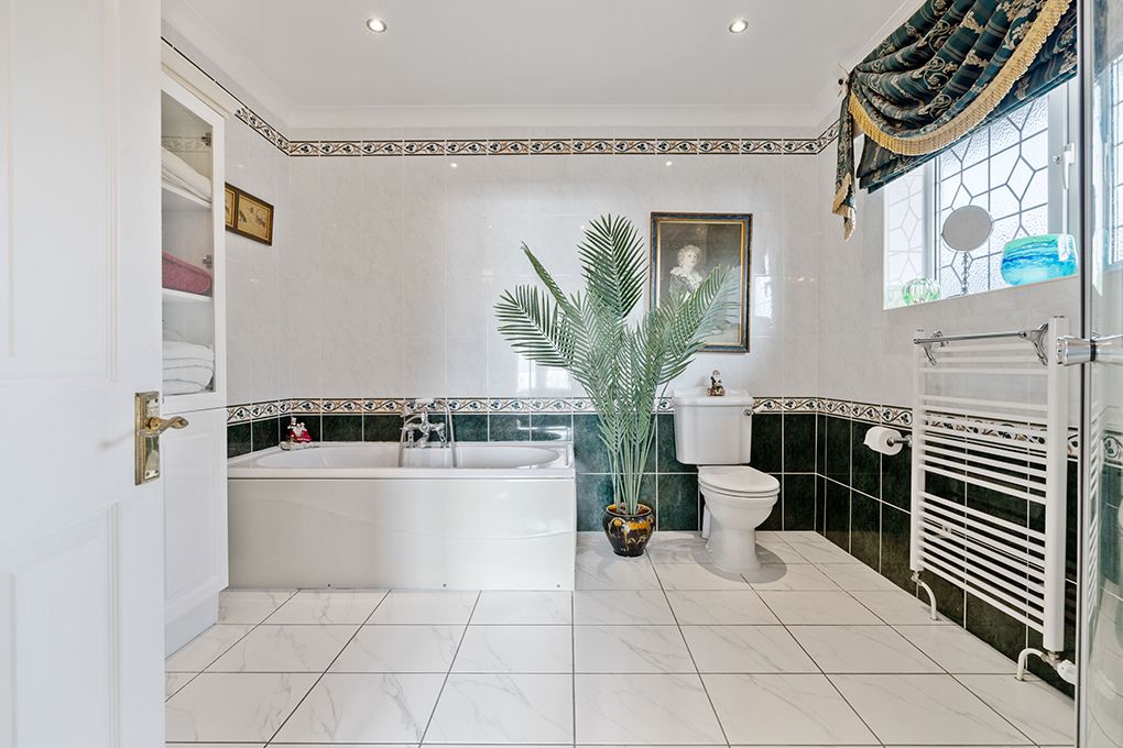Additional image 18 of 4 bed detached house for saleArun Way, Aldwick Bay Estate, Aldwick, West Sussex PO21