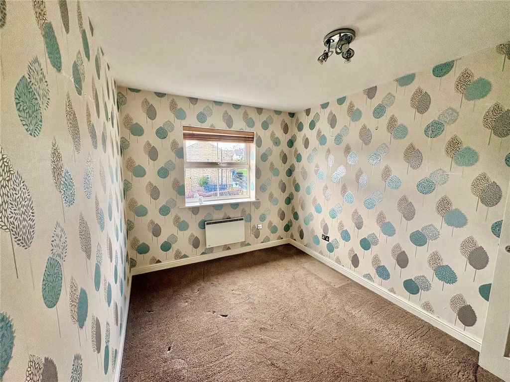 Additional image 7 of 2 bed flat for saleWinding Rise, Bailiff Bridge, Brighouse, West Yorkshire HD6