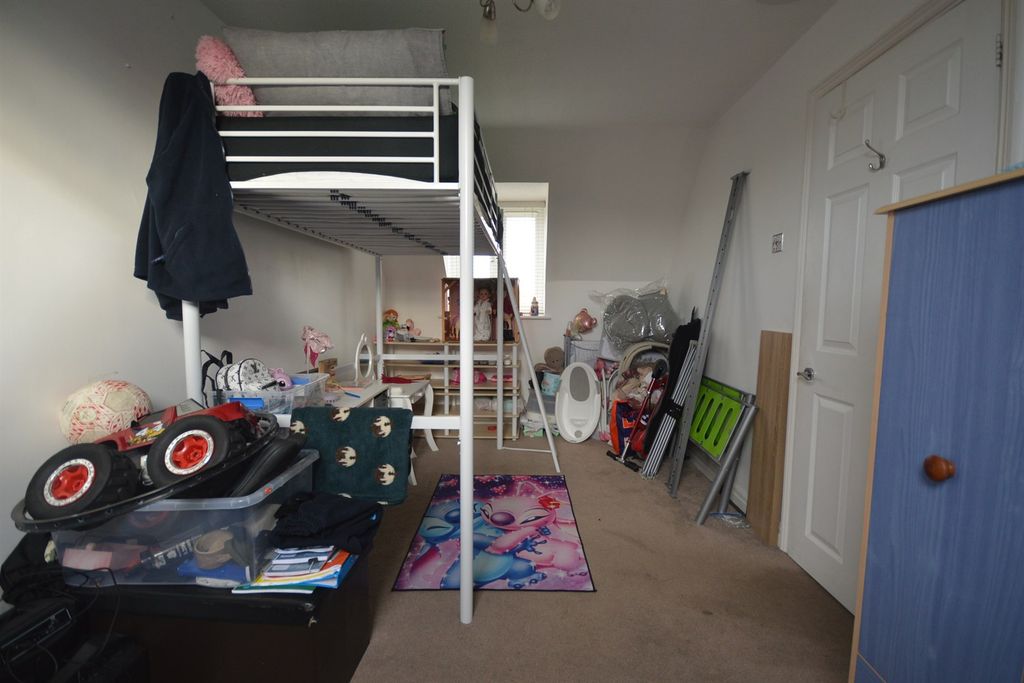 Additional image 7 of 2 bed flat for saleBovingdon Road, Braintree CM7