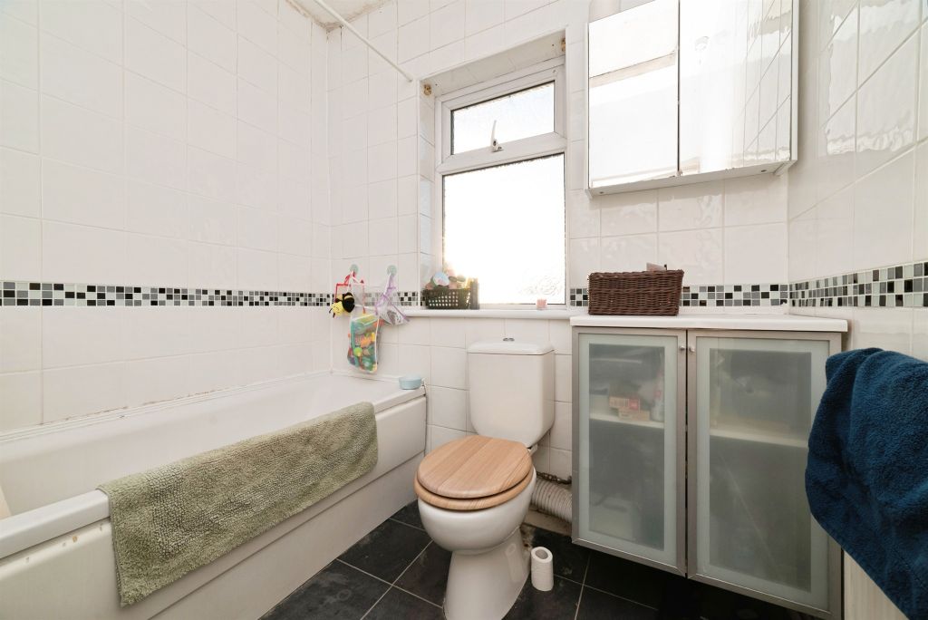 Additional image 17 of 3 bed terraced house for saleDesmond Avenue, Hull HU6