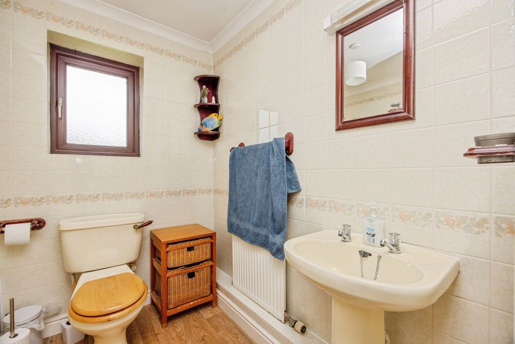 Additional image 11 of 4 bed detached house for saleRoseland Gardens, Bodmin, Cornwall PL31