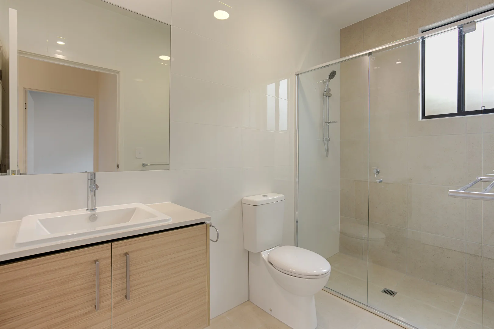 Additional image 3 of 2/2 Olivine Street, Cooroy QLD 4563
