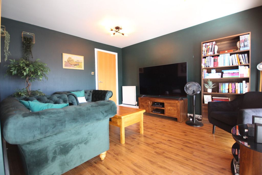 Additional image 3 of 2 bed flat for saleNorth Bridge Street, Airdrie ML6