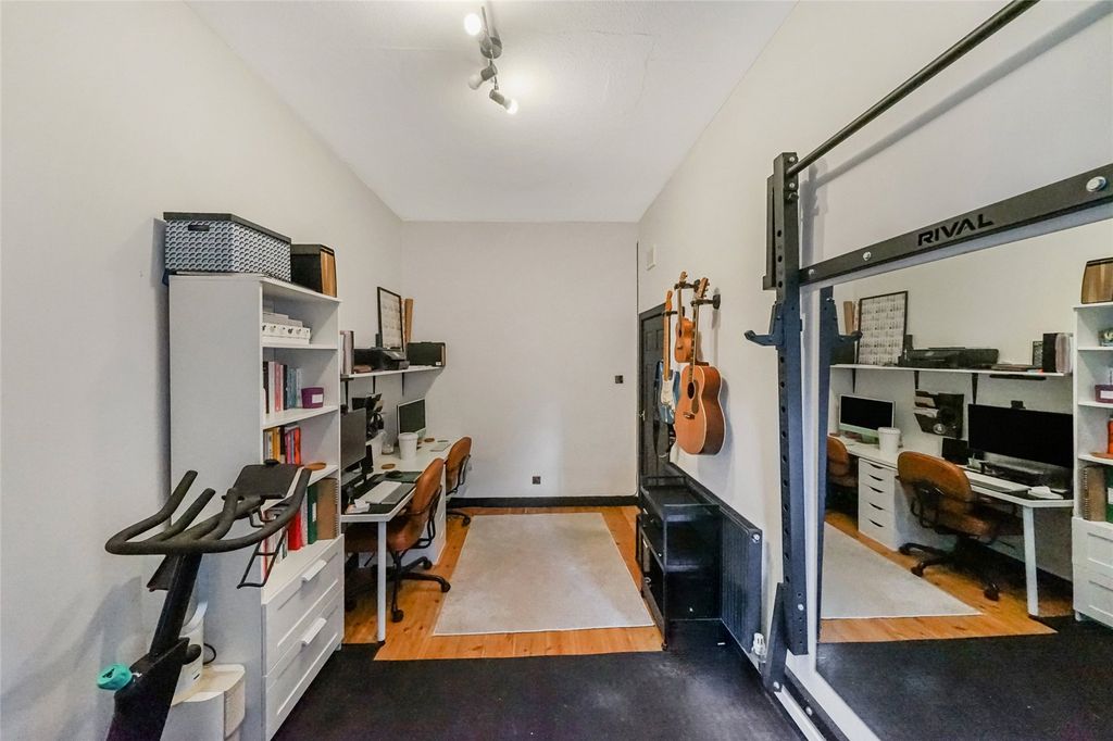 Additional image 17 of 3 bed flat for saleCastle Court, Stirling, Stirlingshire FK8