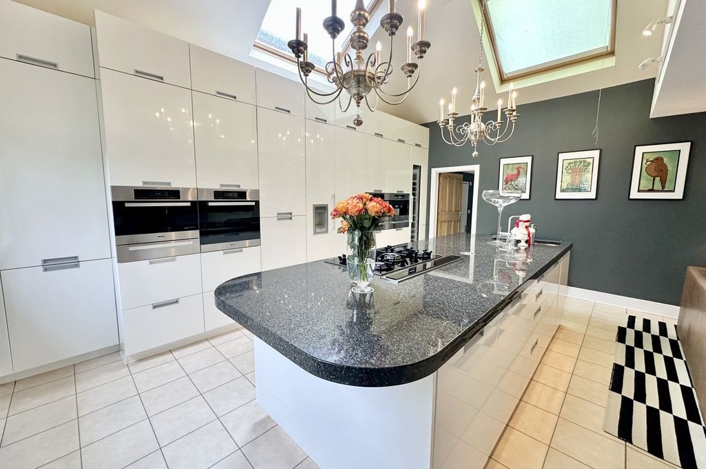 Additional image 17 of 3 bed detached house for saleEast Avenue, Talbot Woods, Bournemouth BH3