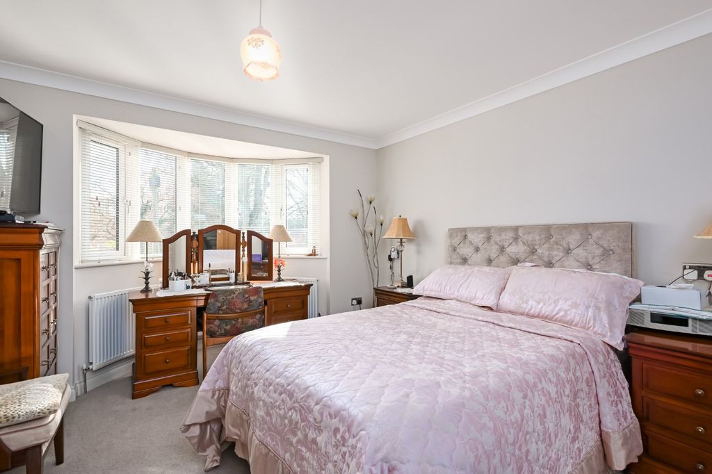Additional image 10 of 4 bed detached house for saleThe Horseshoe, Tadcaster Road, York YO24