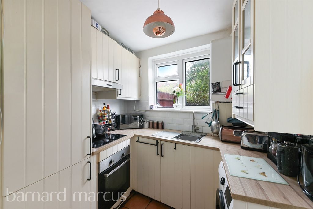 Additional image 3 of 2 bed end terrace house for salePemdevon Road, Croydon CR0