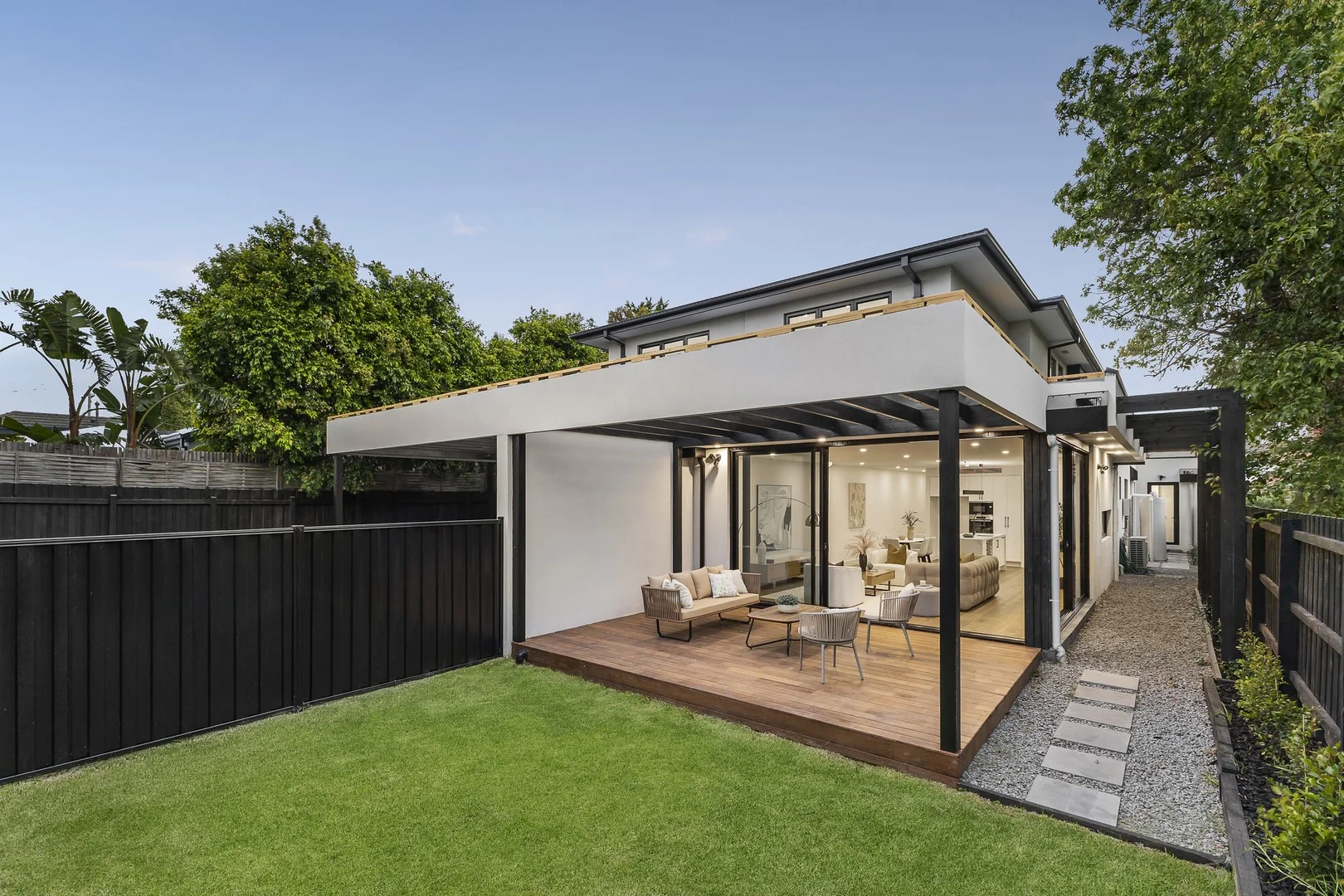 53A Teddington Road, Hampton VIC 3188