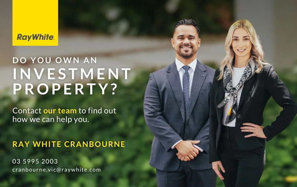 14 Midfield Way, Clyde VIC 3978 photo 2