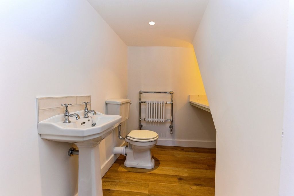 Additional image 9 of 3 bed terraced house for saleWest Street, Bourne PE10