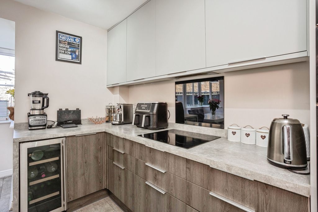 Additional image 12 of 4 bed detached house for saleColtsfoot Drive, Bourne PE10