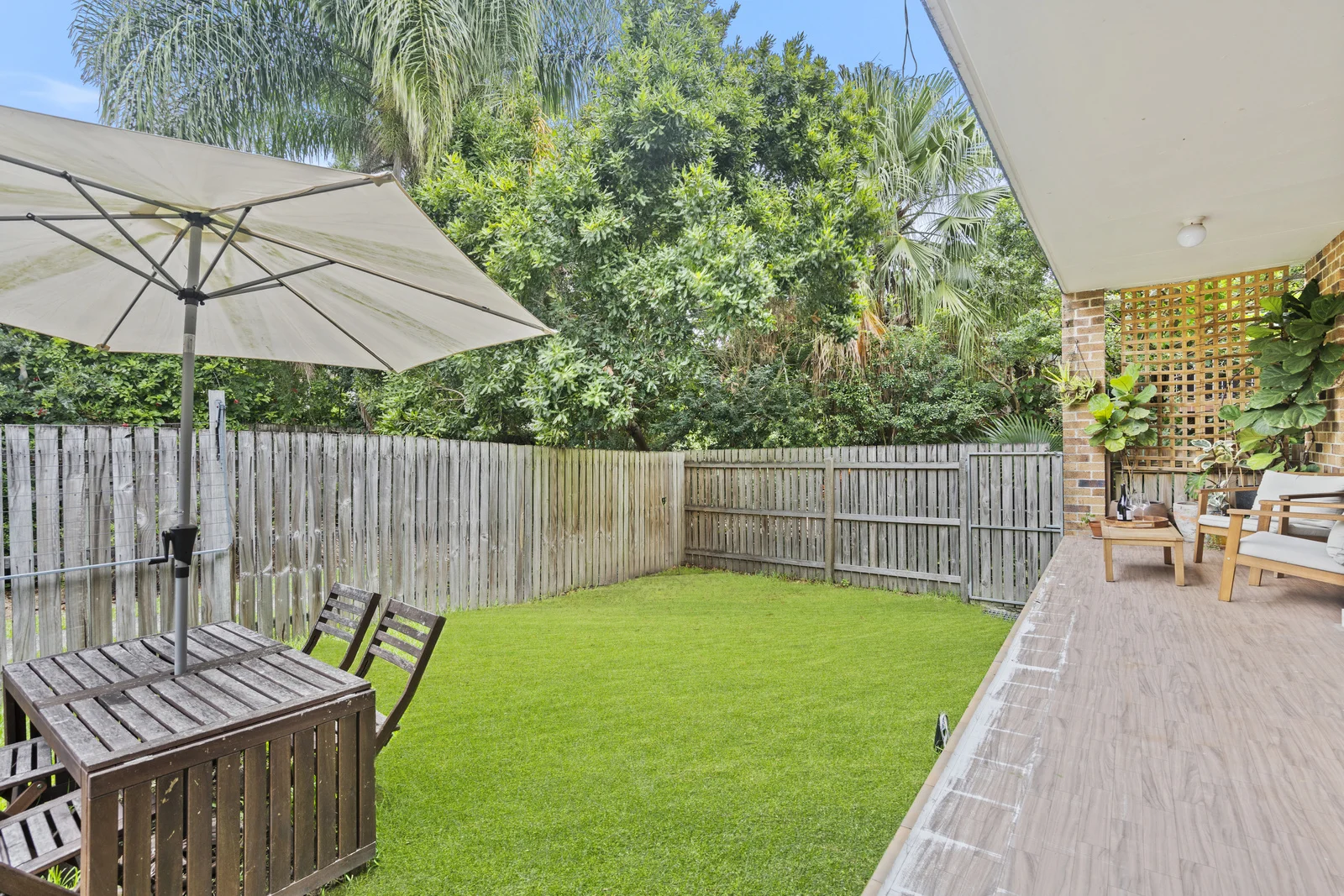 2/65 Real Street, Annerley QLD 4103 photo 5