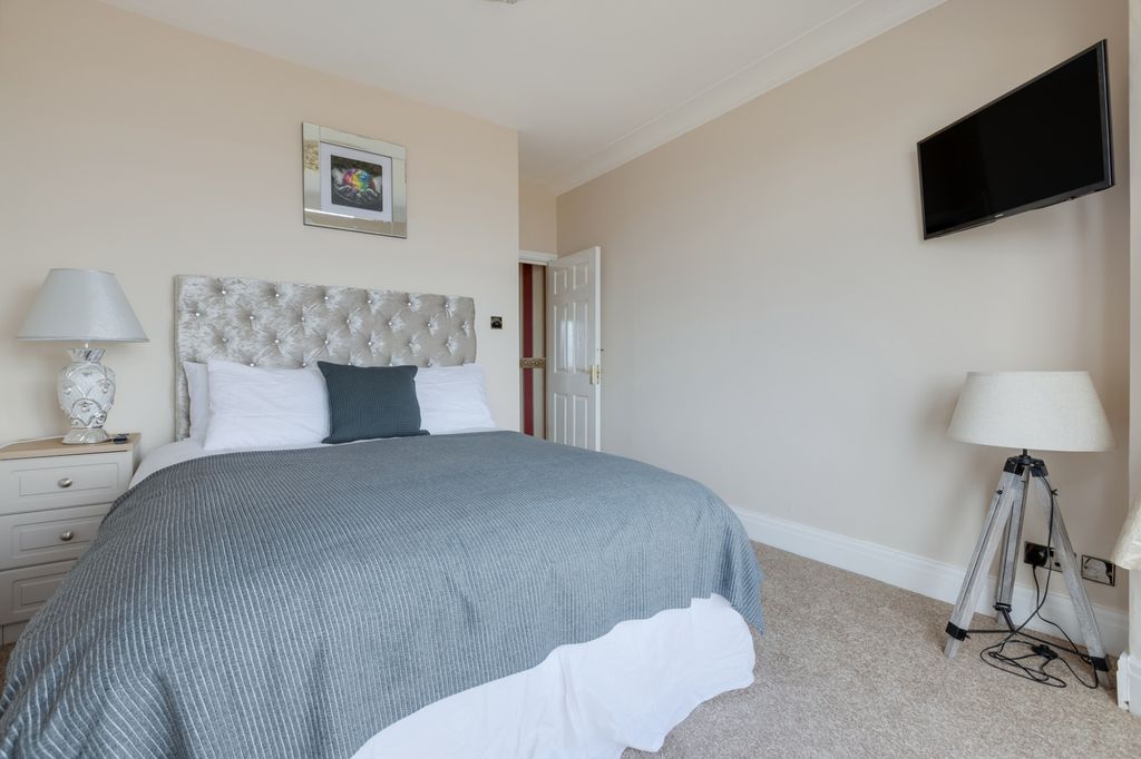 Additional image 14 of 5 bed detached house for saleQueens Promenade, Bispham FY2