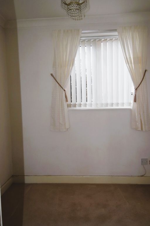 Additional image 9 of 2 bed flat for saleNorth Marine Drive, Bridlington YO15