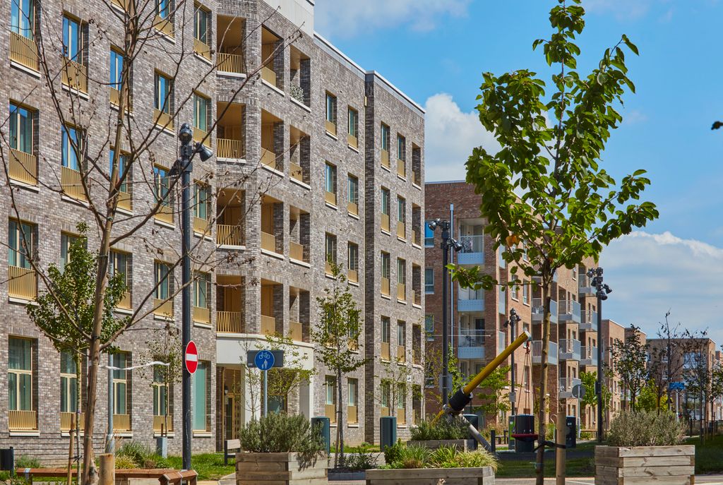 Additional image 18 of 1 bed flat for sale"1_07" at Fielders Crescent, Barking IG11