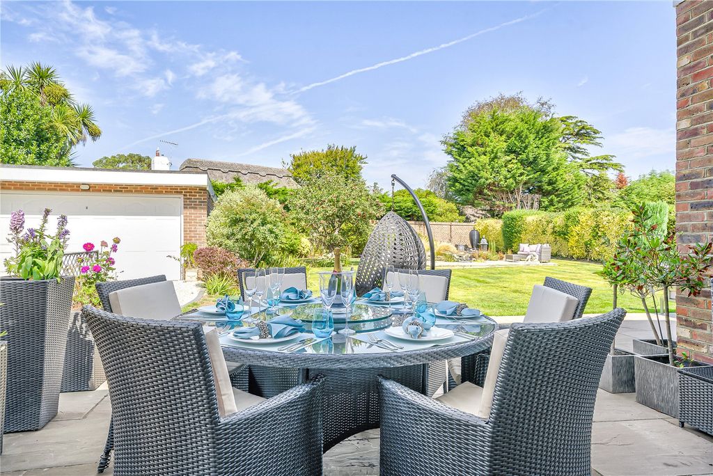 Additional image 16 of 6 bed detached house for saleSouth Walk, Middleton-On-Sea, West Sussex PO22