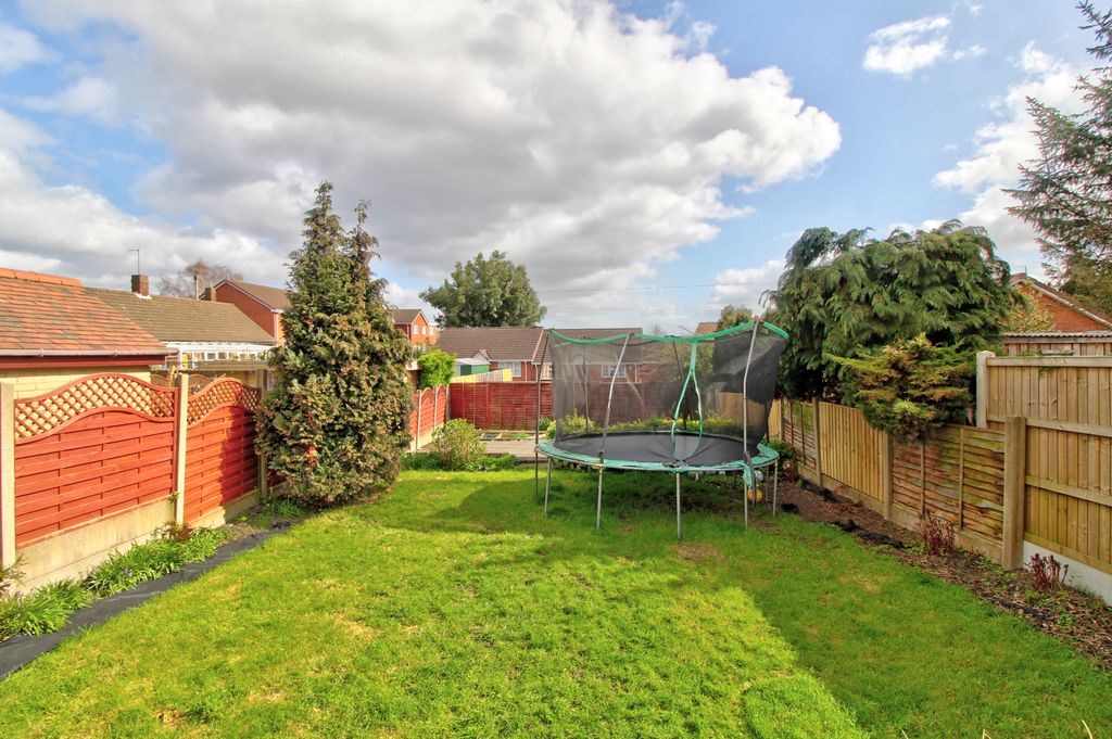Additional image 2 of 3 bed detached house for saleAmblecote Road, Brierley Hill DY5