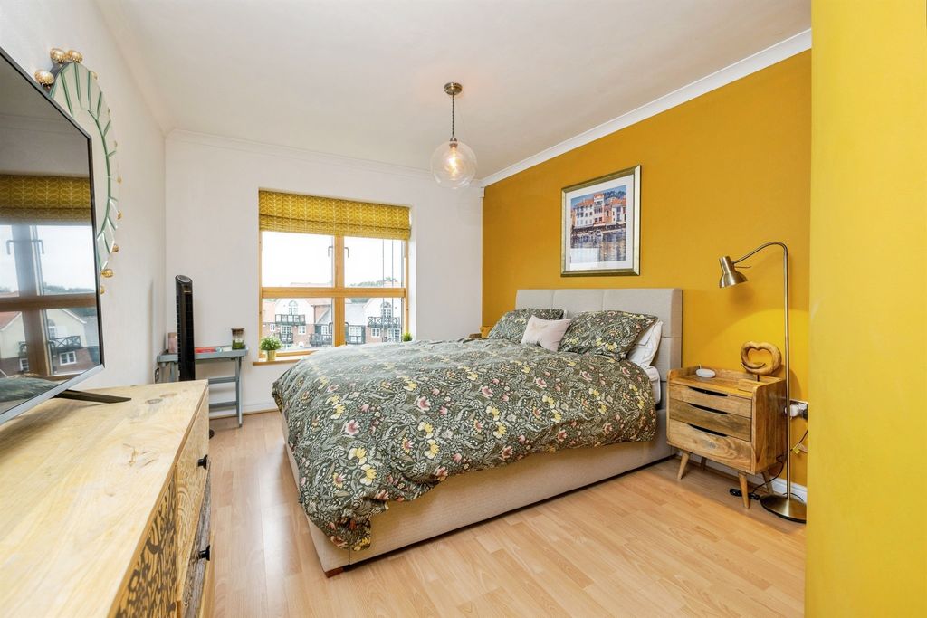 Additional image 13 of 2 bed flat for saleMarine Approach, Lincoln LN1