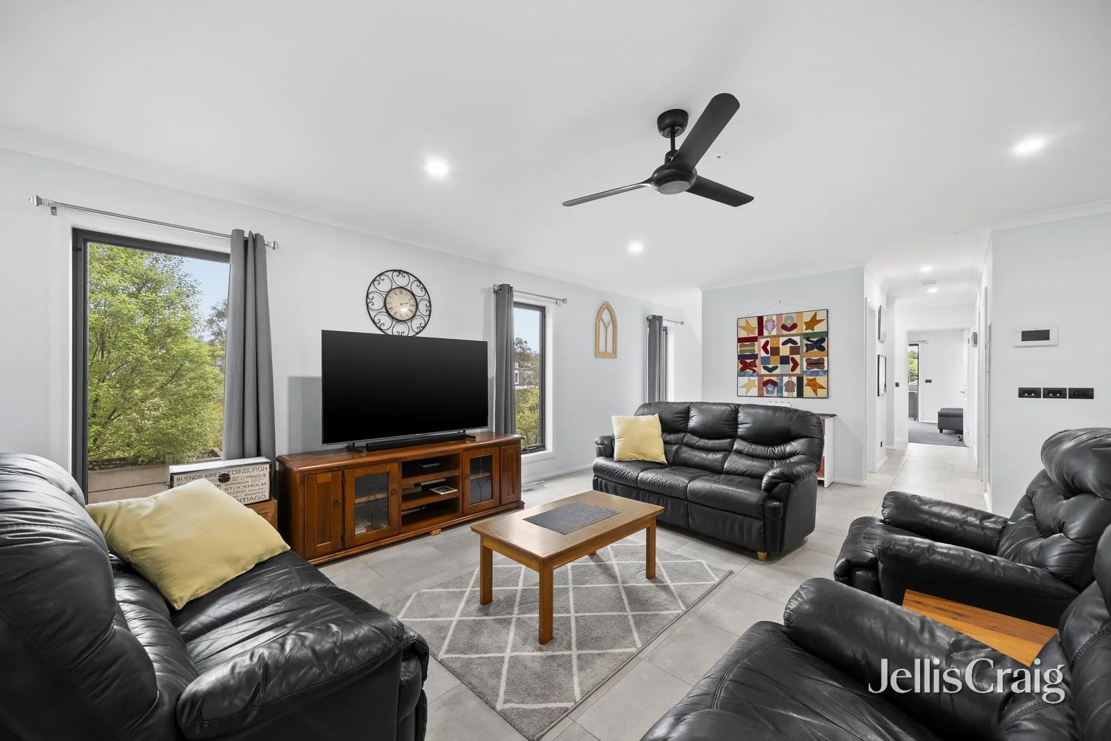 Additional image 2 of 49 Outlook Drive, Chirnside Park VIC 3116