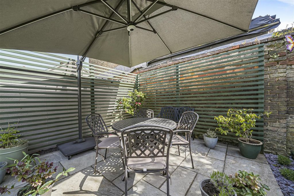 Additional image 24 of 4 bed flat for saleHighland Road, Bromley BR1