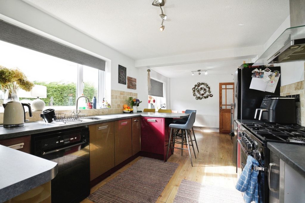 Additional image 6 of 4 bed detached house for saleBramley Park, Bodmin, Cornwall PL31