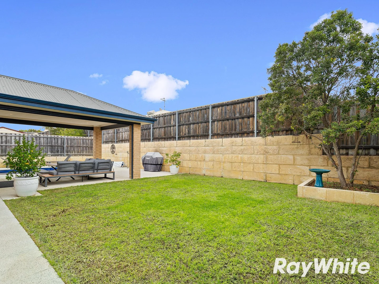 Additional image 15 of 48 Buttercup Parkway, Halls Head WA 6210