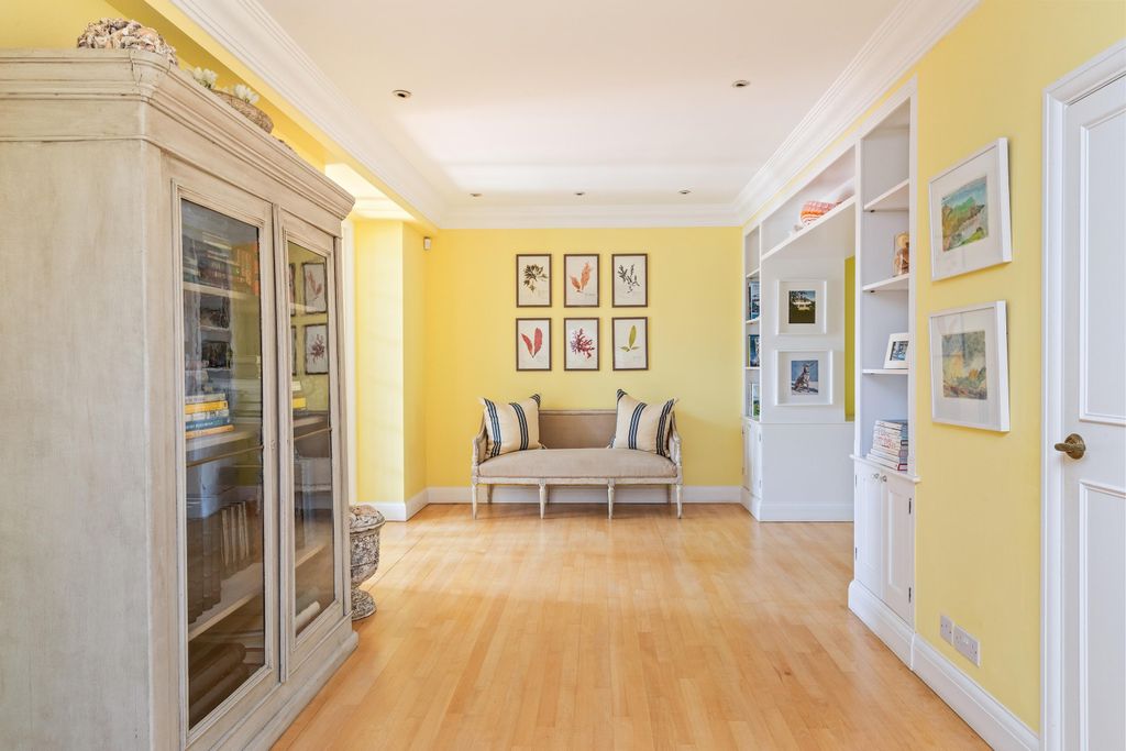 Additional image 16 of 8 bed detached house for saleEast Preston, Kingston Gorse, Nr Angmering, West Sussex BN16