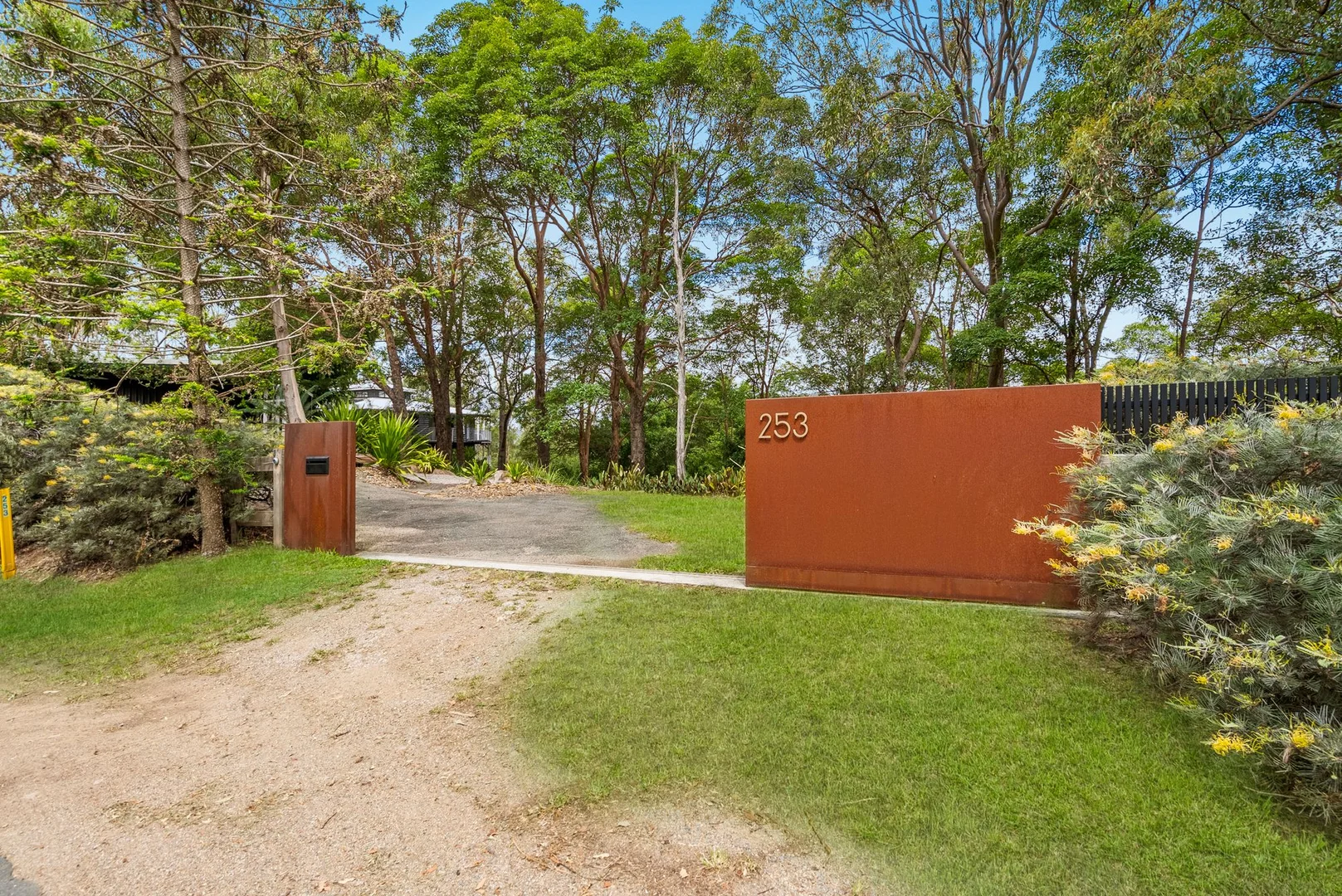 Additional image 22 of 253 Woodward Road, Armstrong Creek QLD 4520