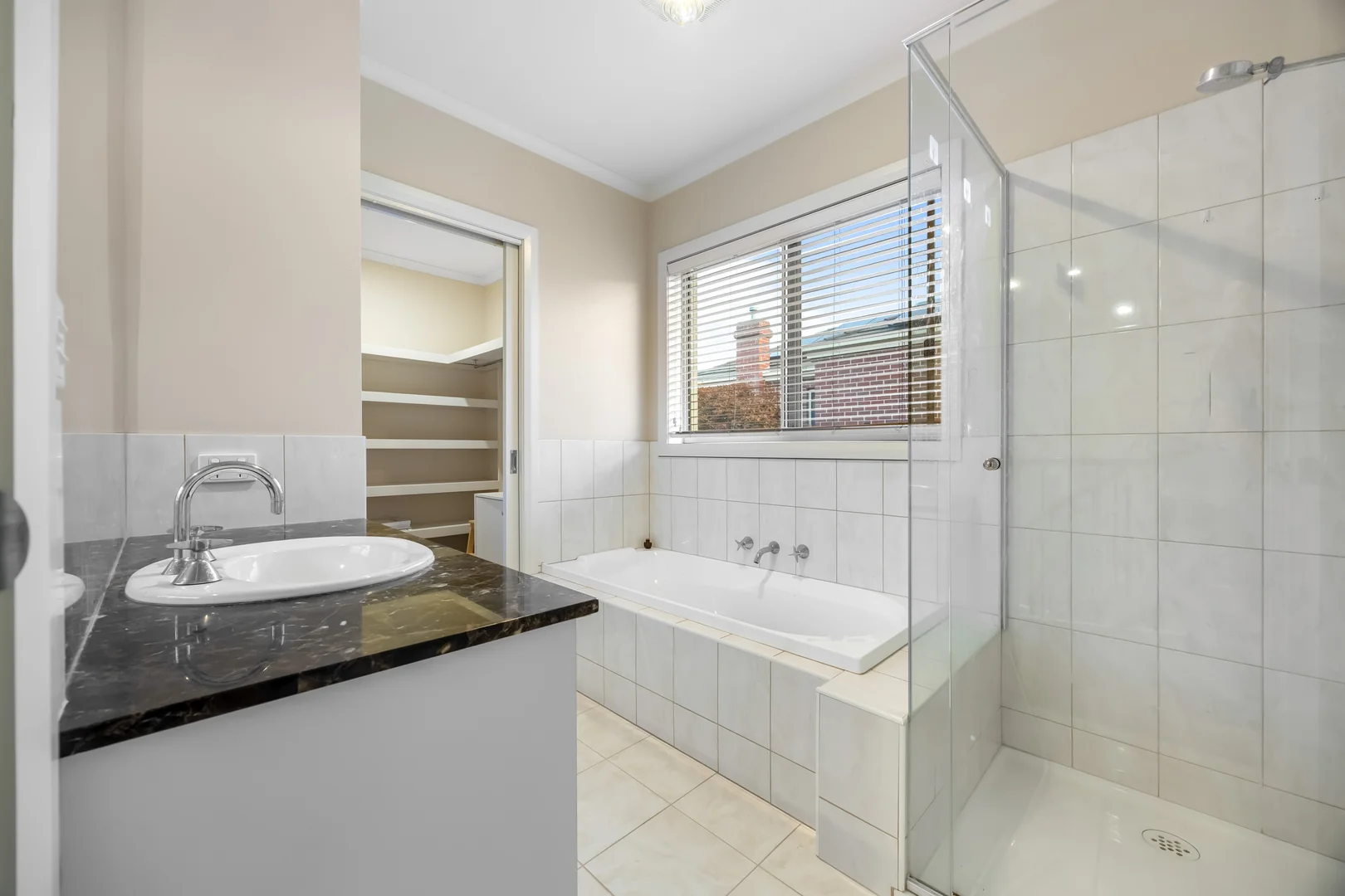 Additional image 24 of 7 St Glens Way, Lake Gardens VIC 3355