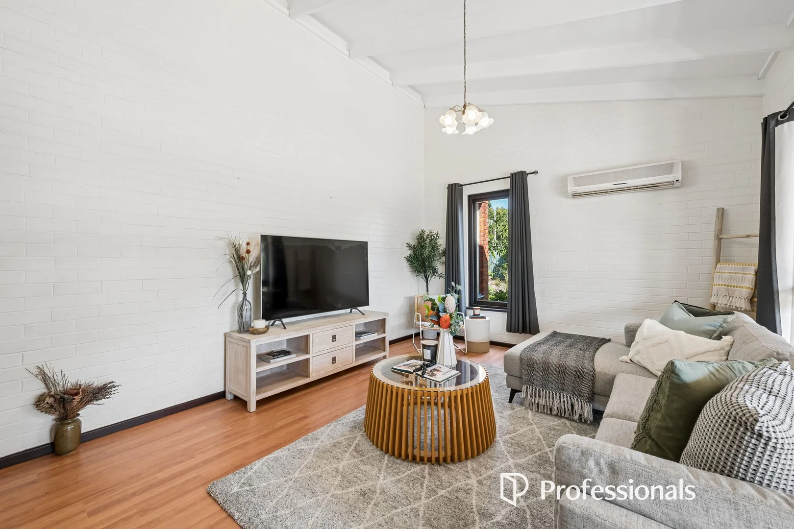 Additional image 3 of 2 Hart Street, Lesmurdie WA 6076