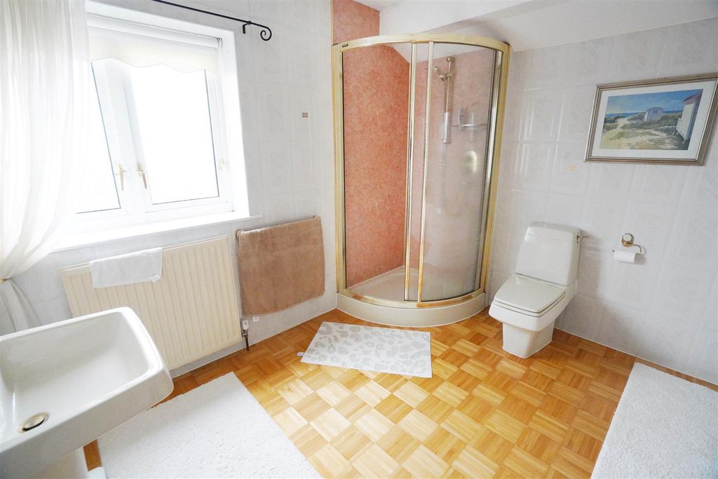 Additional image 33 of 5 bed detached house for saleFoxholes Road, Horwich, Bolton BL6