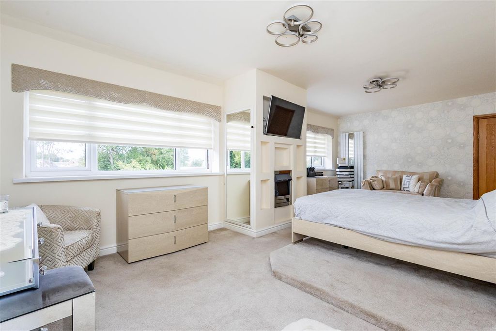 Additional image 17 of 3 bed detached house for saleVicarage Lane, Blackpool FY4