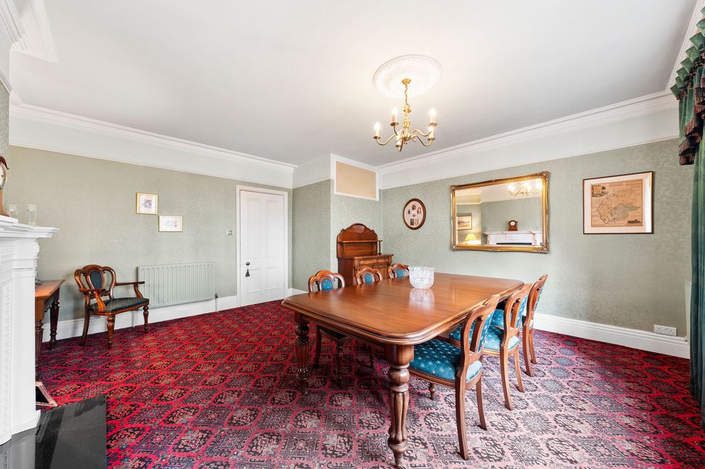 Additional image 11 of 3 bed flat for salePark Avenue, Harrogate HG2