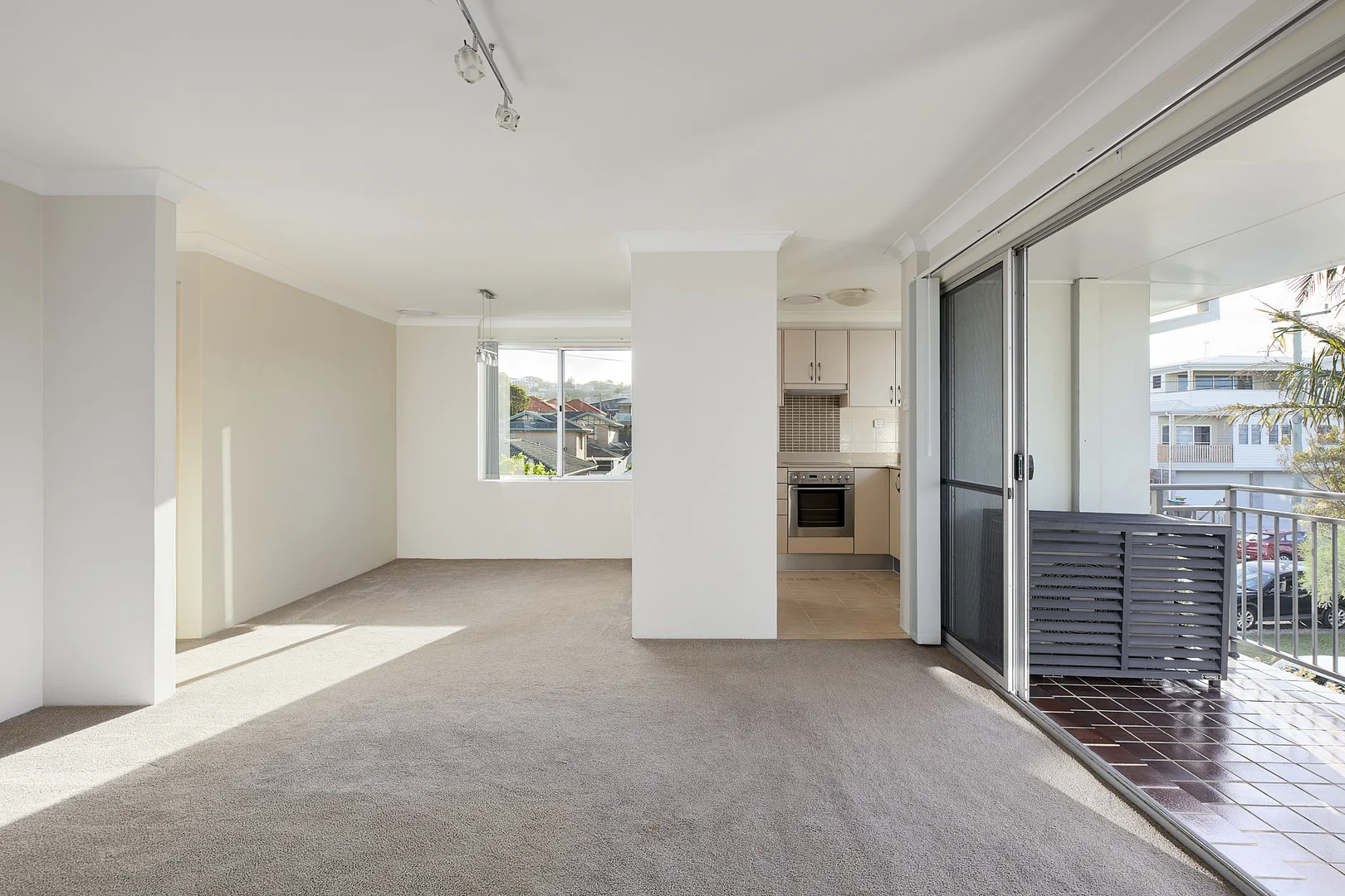5/12 Ranclaud Street, Merewether NSW 2291 photo 2
