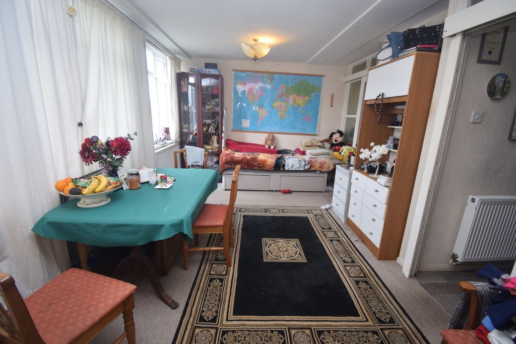 Additional image 2 of 3 bed maisonette for saleWest Street, Bridgwater TA6