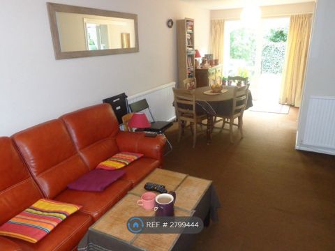 Enniskillen Road, Cambridge CB4