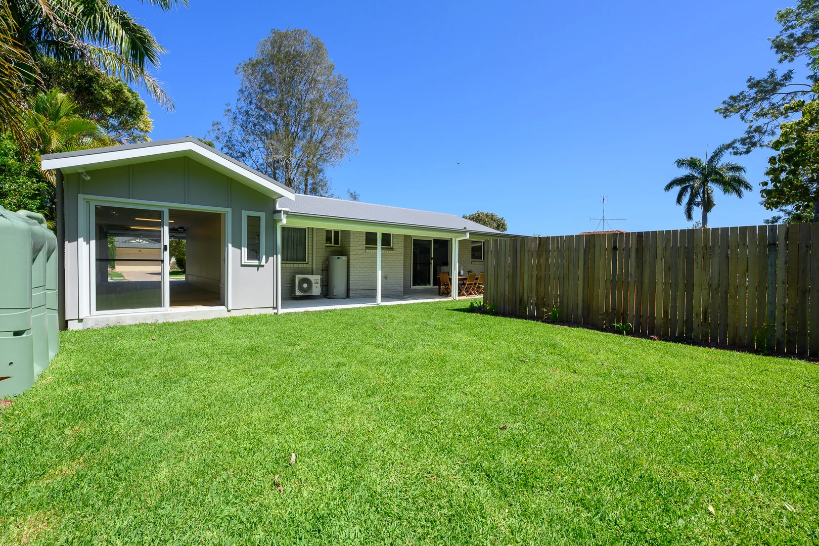Additional image 24 of 2/51 Balemo Drive, Ocean Shores NSW 2483