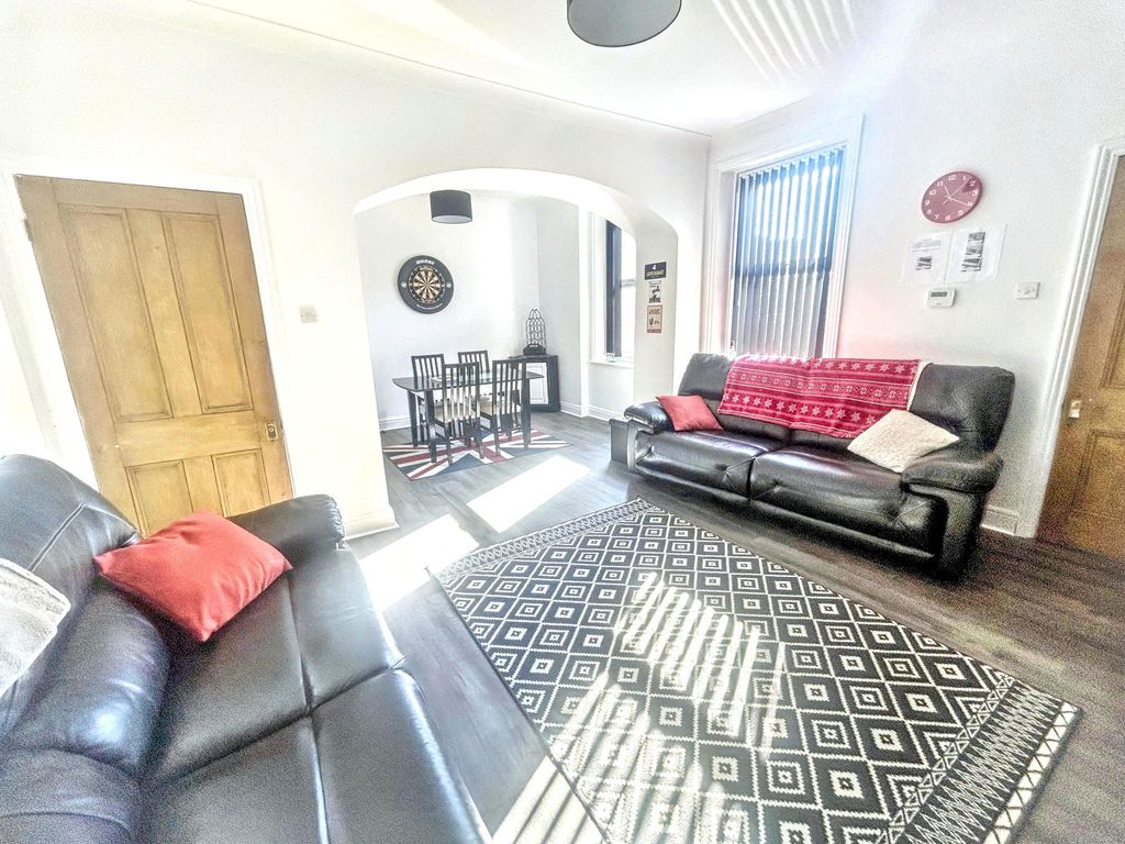 Additional image 5 of 2 bed flat for saleLyndhurst Terrace, Swalwell, Newcastle Upon Tyne NE16