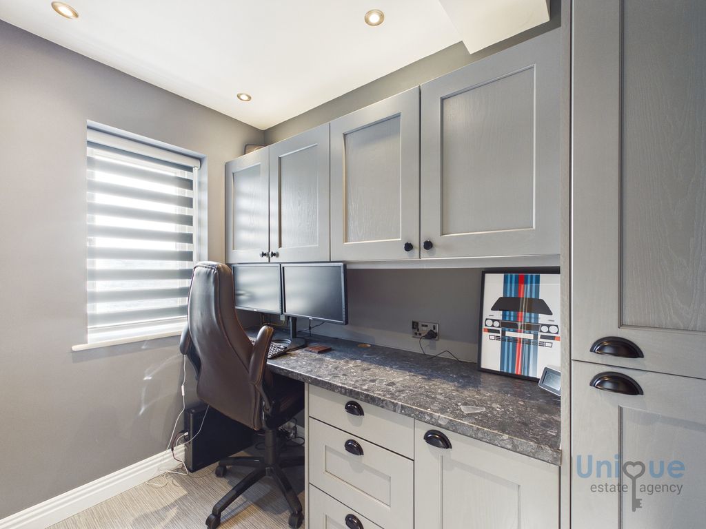 Additional image 10 of 5 bed detached house for saleBosworth Place, Blackpool FY4