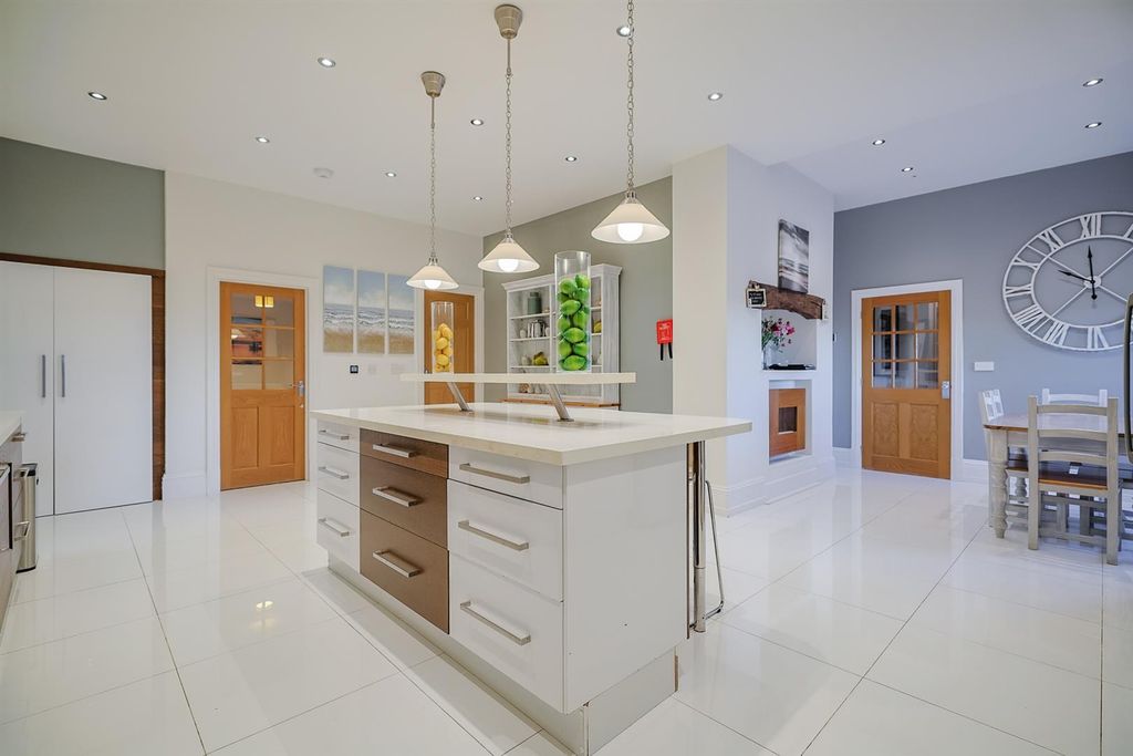 Additional image 10 of 5 bed detached house for saleUplands, Gowerton, Swansea SA4