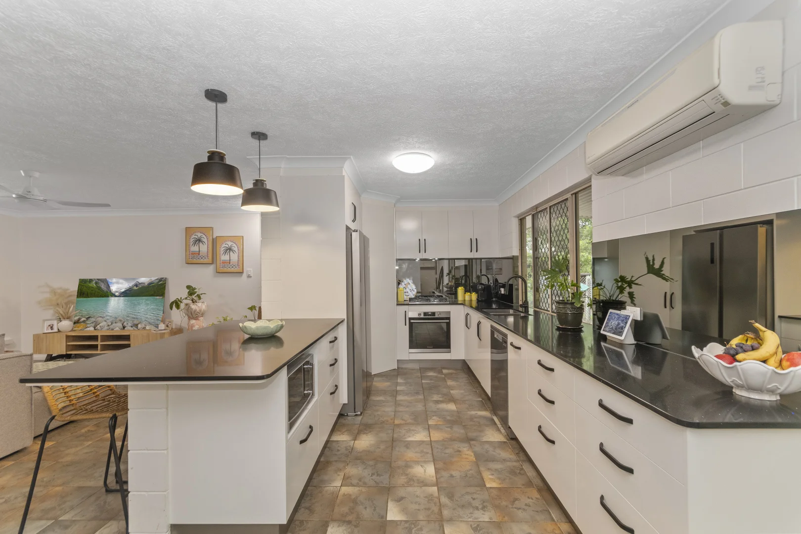 Additional image 6 of 48 Wayne Street, Kelso QLD 4815