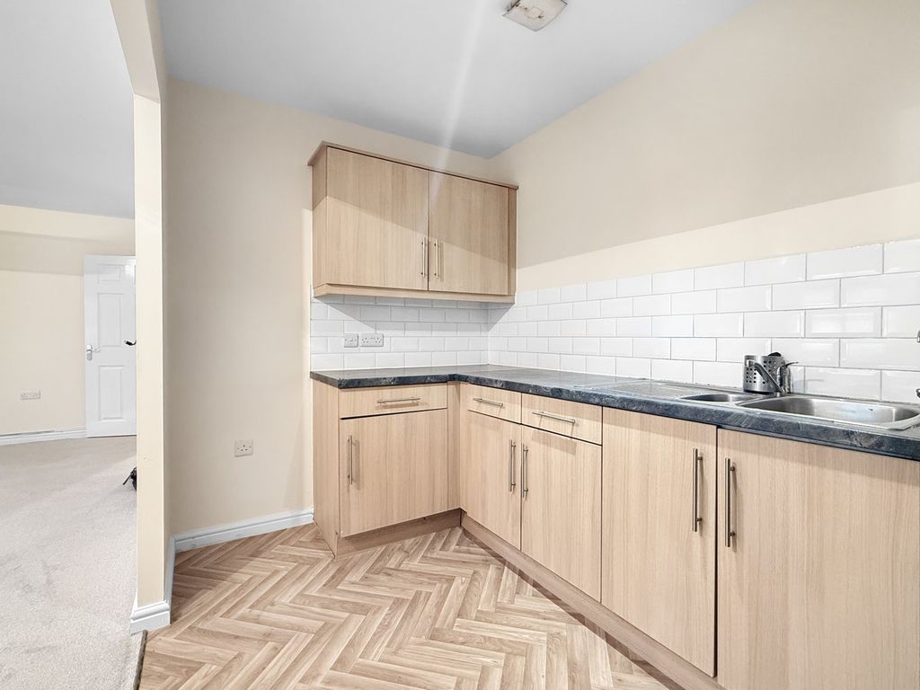 Additional image 6 of 2 bed flat for saleParnell Place, Braintree CM7