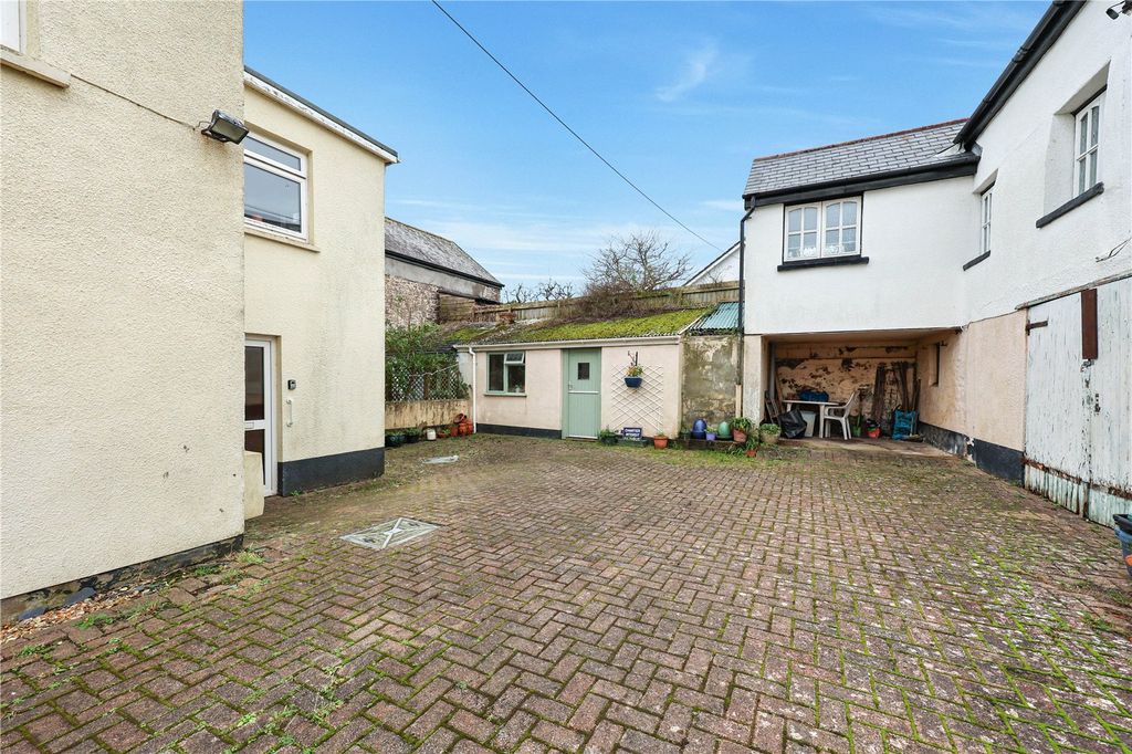 Additional image 18 of 3 bed semi-detached house for saleNorth Street, Braunton, Devon EX33